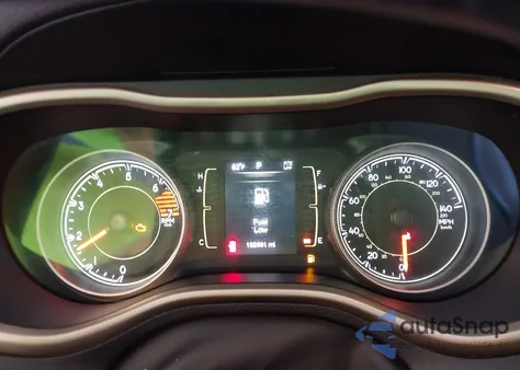 2016 Jeep Cherokee Latitude из США, поврежденный, VIN 1C4PJMCB5GW359268